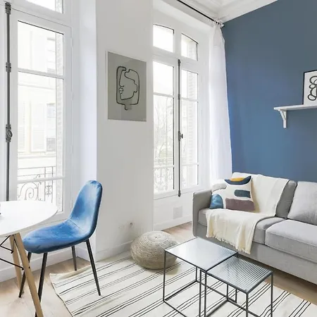La Du Apartment Versailles