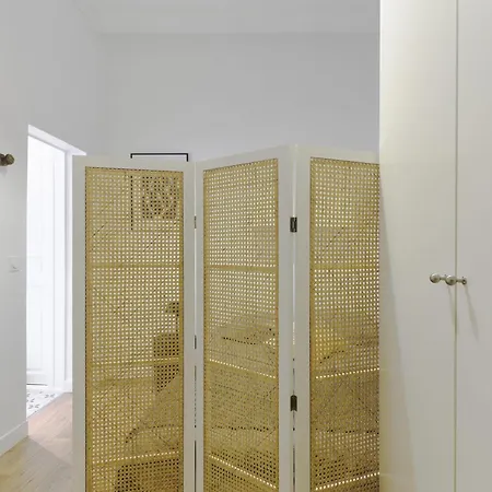La Du Apartment Versailles
